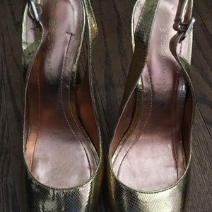 Gold BCBG strap heel